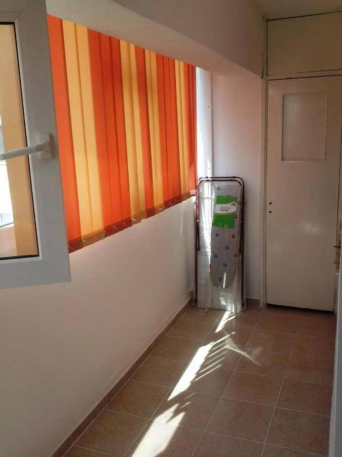 Alpha Apartment Iasi Buitenkant foto