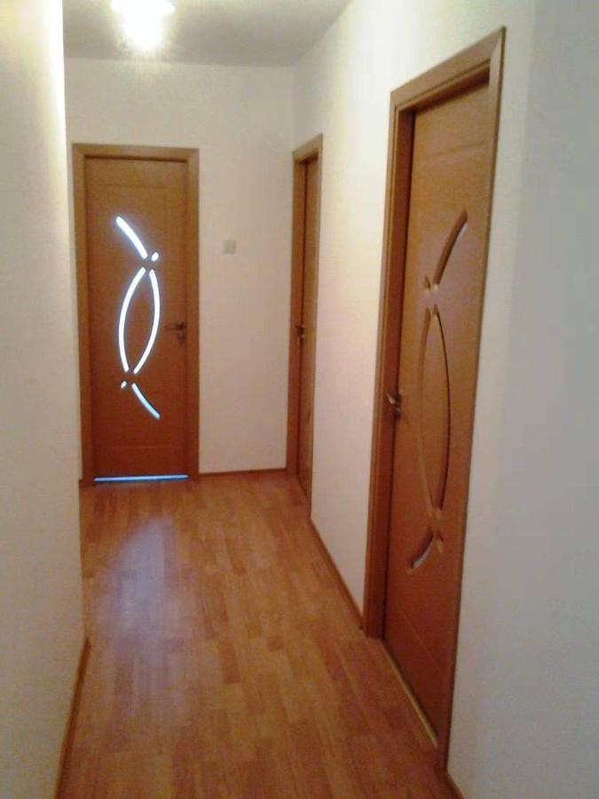 Alpha Apartment Iasi Buitenkant foto
